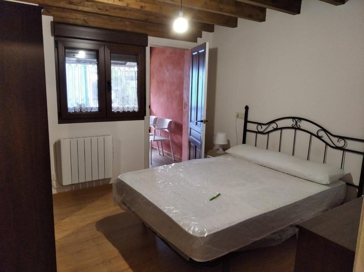 Apartamento Alba Vila Infiesto Exterior foto