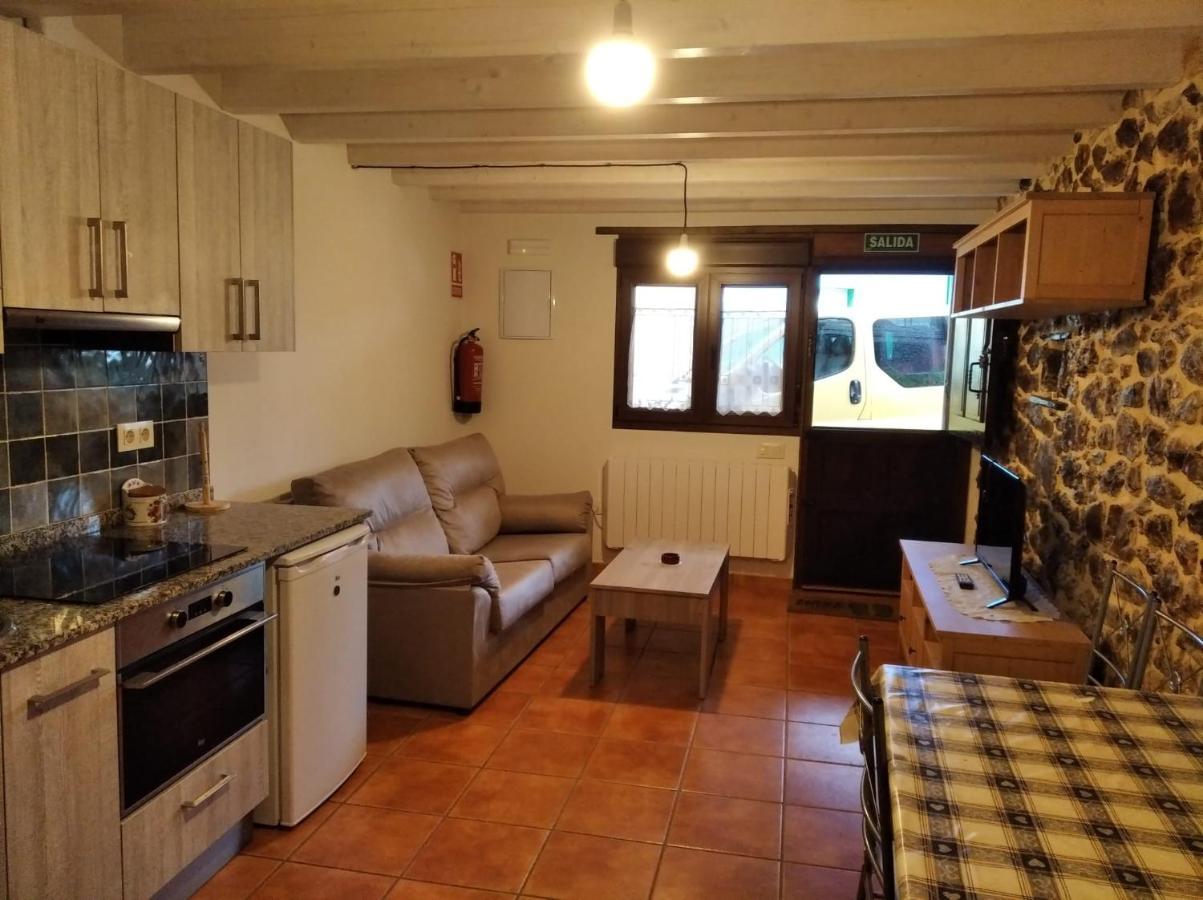 Apartamento Alba Vila Infiesto Exterior foto
